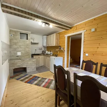 на лузі Ferienhaus *