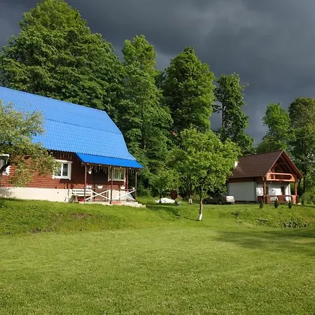 на лузі Verkhne-Studenyy