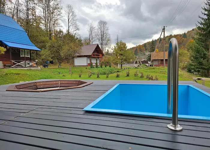 на лузі Casa vacanze Verkhne-Studenyy